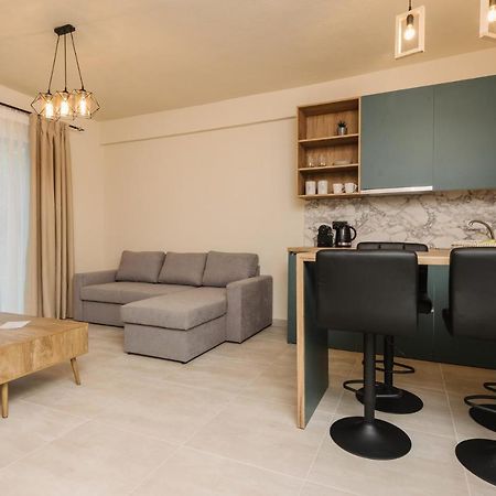 Olvion Suites Skala Sotiros Exterior photo