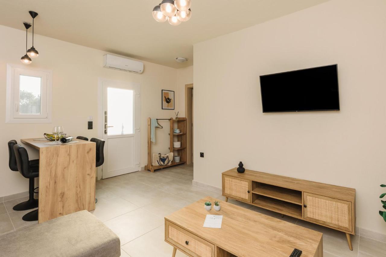 Olvion Suites Skala Sotiros Exterior photo