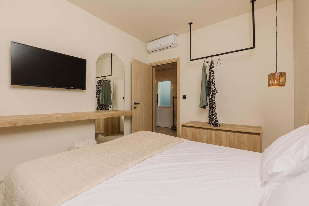 Olvion Suites Skala Sotiros Exterior photo